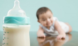 4个月婴儿不吃奶瓶妙招怎么让宝宝吃奶瓶